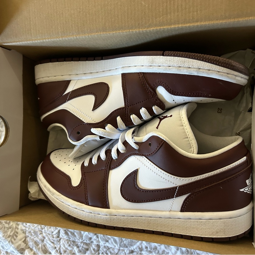 2021 Wmns Air Jordan 1 Low 'Bronze Eclipse’' size 8.5